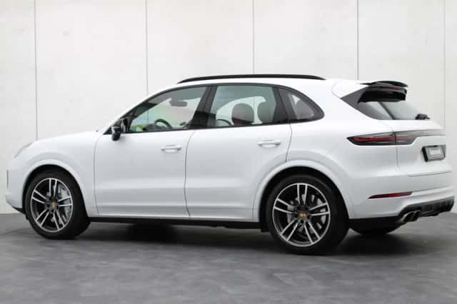 Porsche Cayenne (2018) thumbnail 30