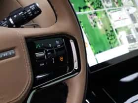 Land Rover Range Rover Sport (2025) thumbnail 9