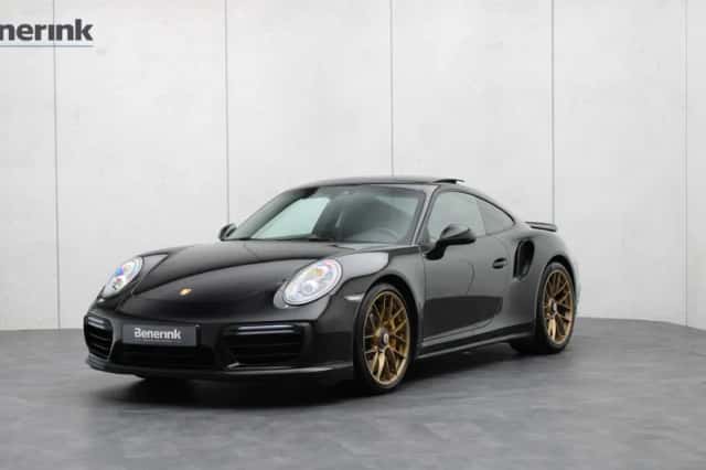 Porsche 911 (2016) thumbnail 1