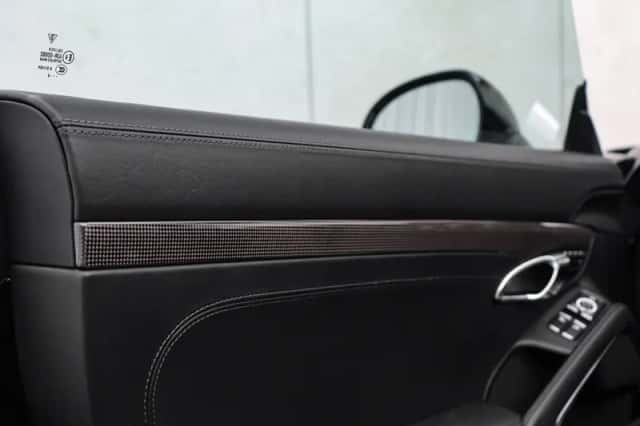 Porsche 911 (2016) thumbnail 25