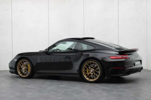 Porsche 911 (2016) thumbnail 32