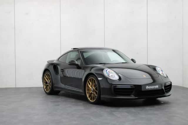 Porsche 911 (2016) thumbnail 5