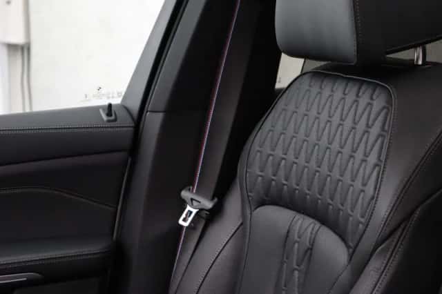 BMW X5 (2025) thumbnail 16