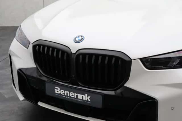 BMW X5 (2025) thumbnail 18