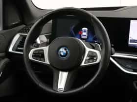 BMW X5 (2025) thumbnail 25