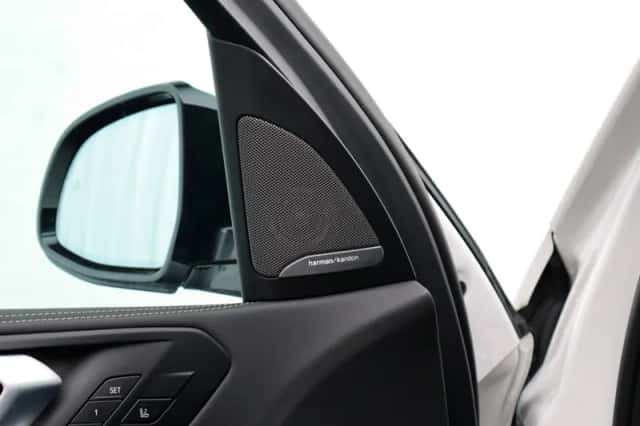 BMW X5 (2025) thumbnail 9