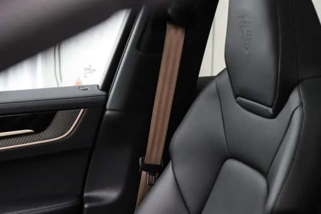 Porsche Cayenne (2024) thumbnail 14