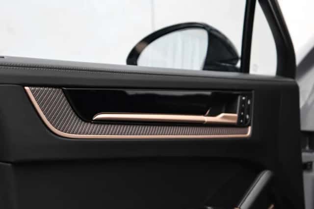 Porsche Cayenne (2024) thumbnail 15