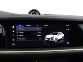 Porsche Cayenne (2024) thumbnail 18