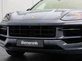 Porsche Cayenne (2024) thumbnail 24