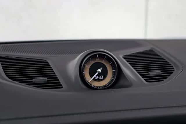 Porsche Cayenne (2024) thumbnail 36