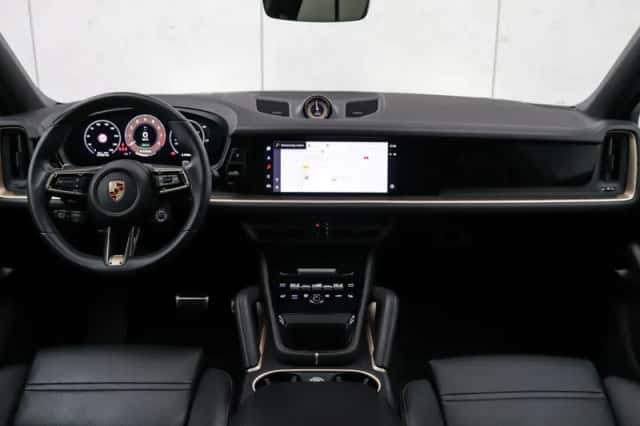 Porsche Cayenne (2024) thumbnail 39