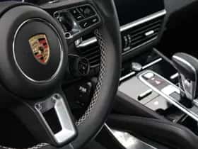 Porsche Cayenne (2023) thumbnail 11