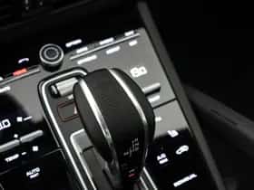 Porsche Cayenne (2023) thumbnail 17