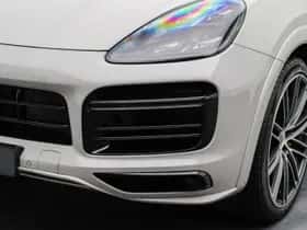 Porsche Cayenne (2023) thumbnail 20