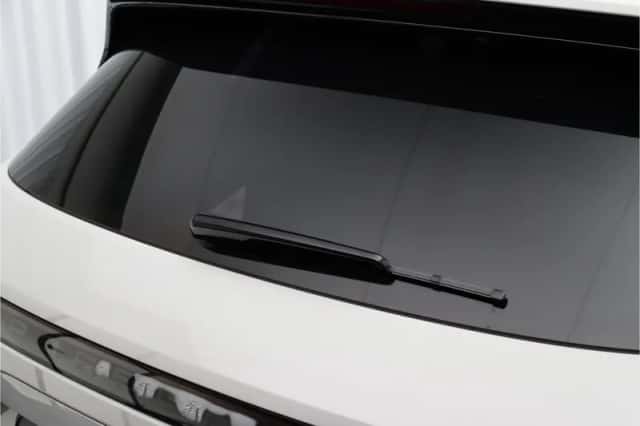 Porsche Cayenne (2023) thumbnail 24