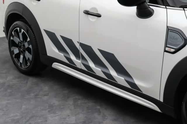 MINI Countryman (2022) thumbnail 14