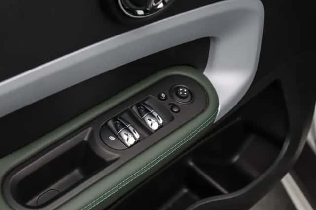 MINI Countryman (2022) thumbnail 24
