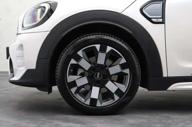 MINI Countryman (2022) thumbnail 5