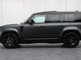 Land Rover Defender (2023) thumbnail 2