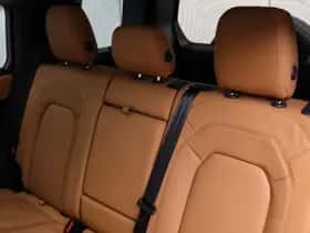 Land Rover Defender (2023) thumbnail 24