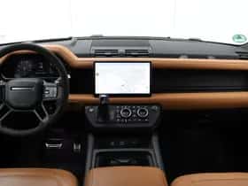 Land Rover Defender (2023) thumbnail 26