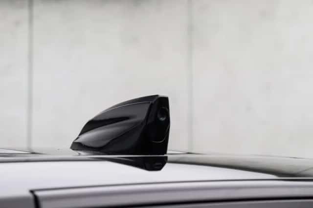 Land Rover Defender (2023) thumbnail 35