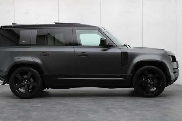 Land Rover Defender (2023) thumbnail 41