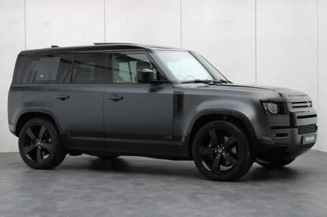 Land Rover Defender (2023) thumbnail 42
