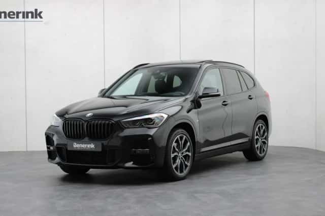 BMW X1 (2021) thumbnail 1