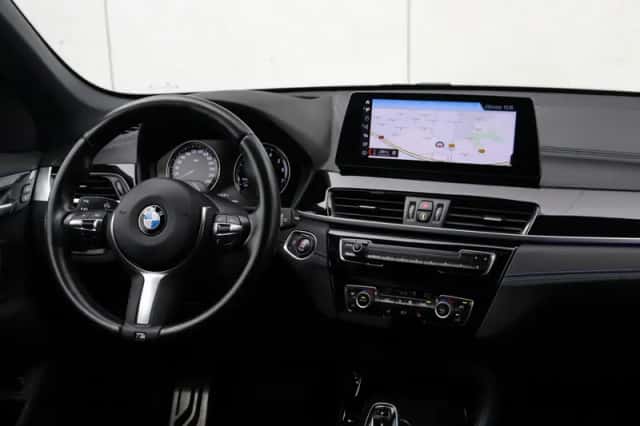 BMW X1 (2021) thumbnail 11