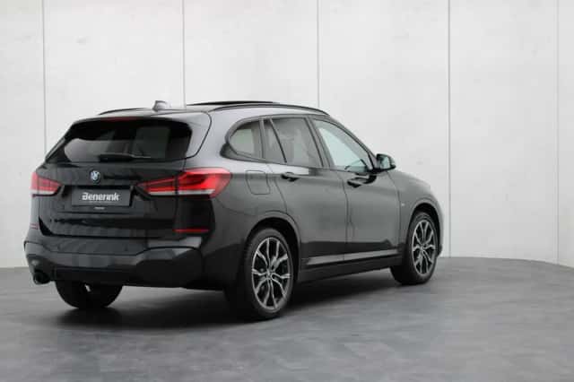 BMW X1 (2021) thumbnail 4