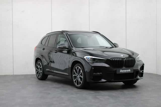 BMW X1 (2021) thumbnail 5