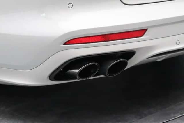 Porsche Panamera (2023) thumbnail 21