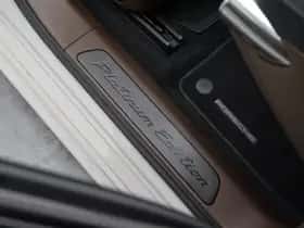 Porsche Panamera (2023) thumbnail 24