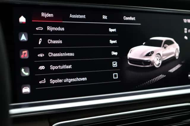 Porsche Panamera (2023) thumbnail 35