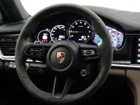 Porsche Panamera (2023) thumbnail 38