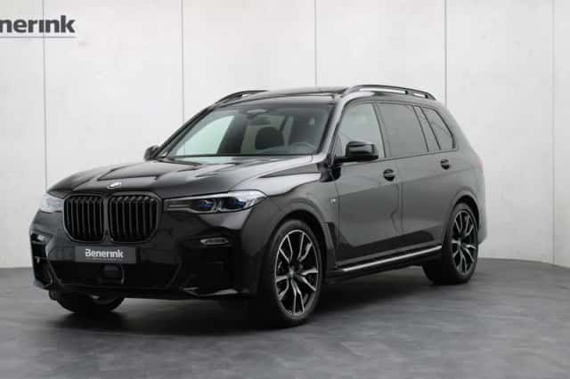 BMW X7 (2022) thumbnail 1