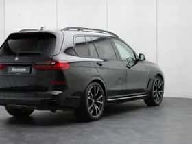 BMW X7 (2022) thumbnail 4