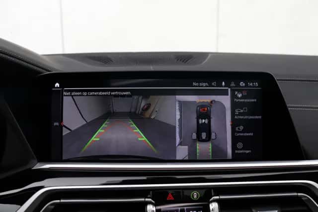 BMW X7 (2022) thumbnail 31