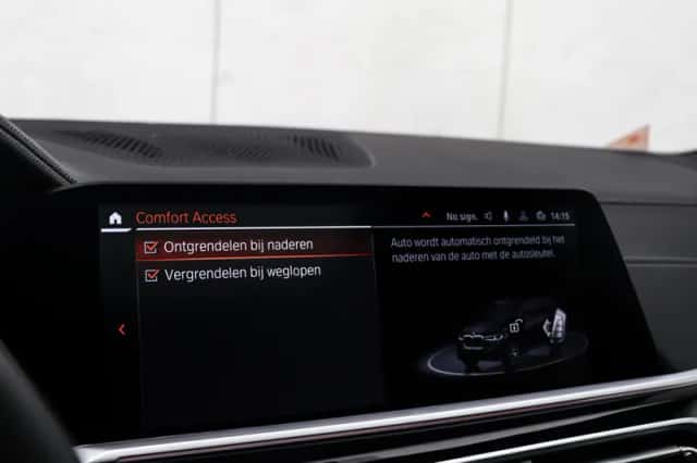 BMW X7 (2022) thumbnail 34