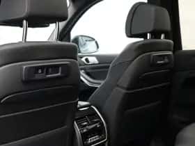 BMW X7 (2022) thumbnail 35
