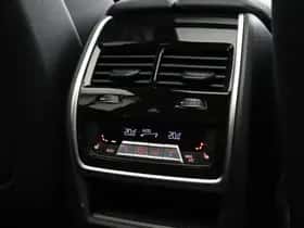 BMW X7 (2022) thumbnail 36