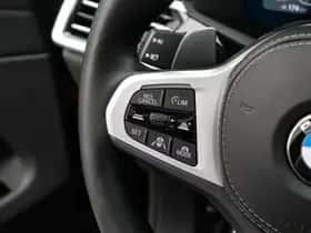 BMW X7 (2022) thumbnail 37
