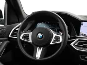BMW X7 (2022) thumbnail 38