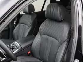 BMW X7 (2022) thumbnail 10
