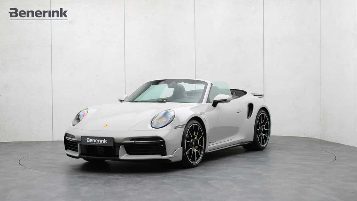 Porsche 911 (2023) — foto 1