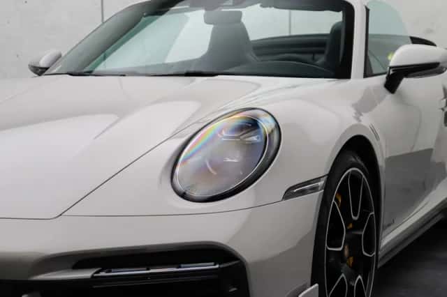 Porsche 911 (2023) thumbnail 15