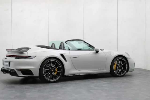Porsche 911 (2023) thumbnail 37