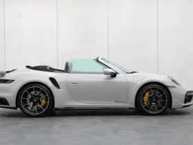 Porsche 911 (2023) thumbnail 38